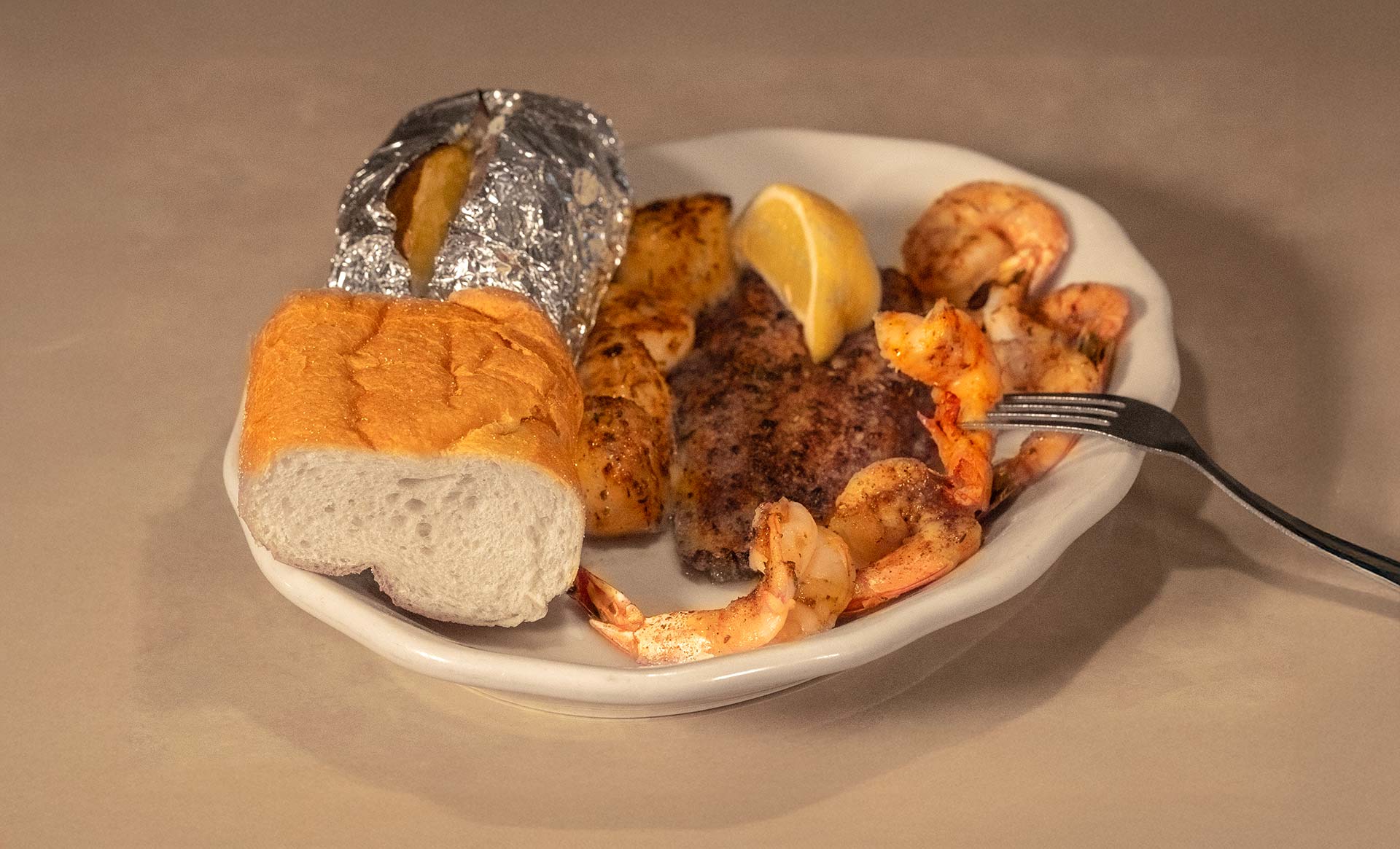 Broiled Seafood Platter